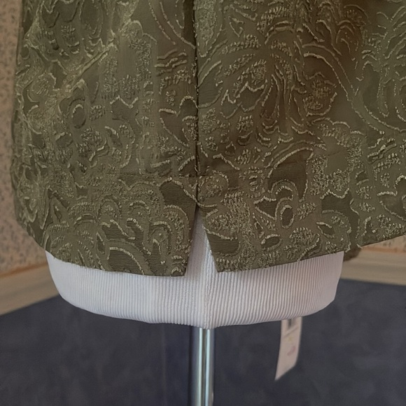 Ladies button front blouse - Picture 8 of 9